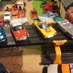 Meet your Posher, Eddie